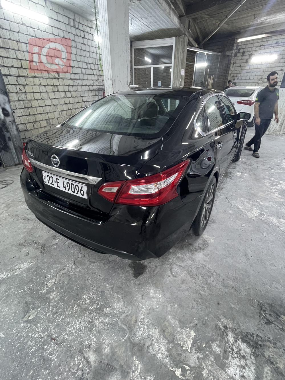 نيسان ألتيما